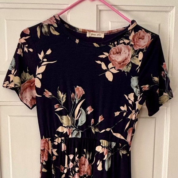 Lulus Maxi Floral Maternity Dress - Picture 1 of 1